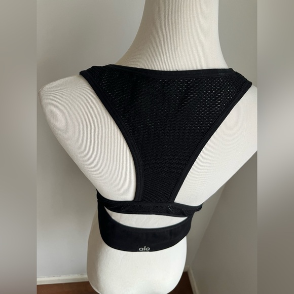 Alo Yoga Racerback Power Crop - Picture 6 of 11